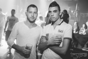 16-08-20 - Must - White CO2 Party 008