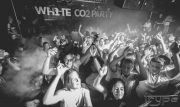 16-08-20 - Must - White CO2 Party 055