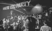 16-08-20 - Must - White CO2 Party 084