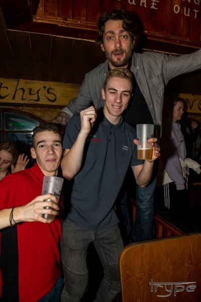 2019_01_06-00h46 - 077