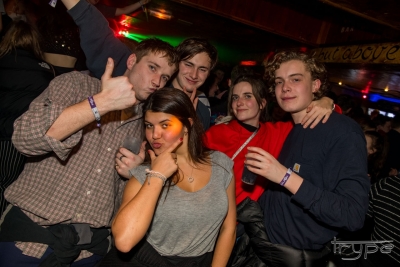 2019_01_06-01h21 - 103