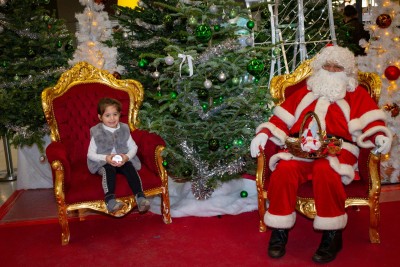 1_20221210-Aushopping-Pere-Noel-matin-345