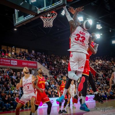 1_2023-03-17-21h00m35s-043