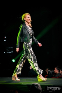 2023-04-26-22h42m22s-0193