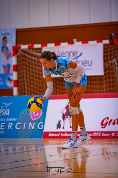2023-09-30-Volleyball-Pays-Viennois-vs-Orleans-20h06m09s-0006-TRY_0493-Avec-accentuation-Bruit