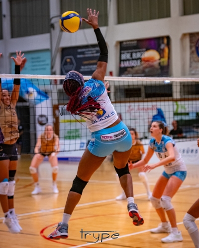 2023-09-30-Volleyball-Pays-Viennois-vs-Orleans-21h13m40s-0077-TRY_0867