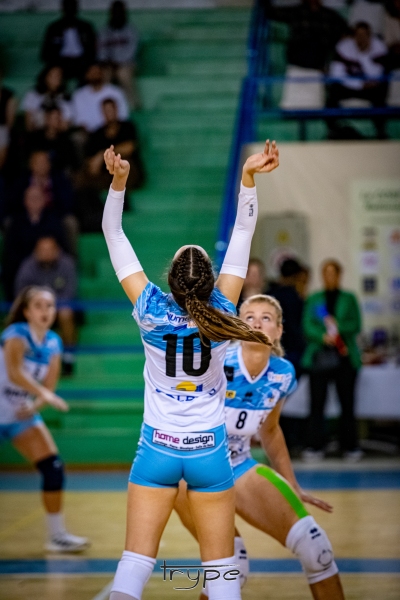 2023-10-21-19h58m14s-032