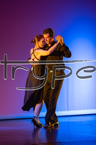 2024-06-21-Tango-argentin-22h30m10s-0450-TRY_1897-2