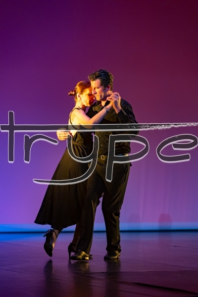 2024-06-21-Tango-argentin-22h30m37s-0466-TRY_1913-2