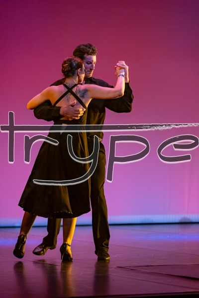 2024-06-21-Tango-argentin-22h30m39s-0470-TRY_1917-2