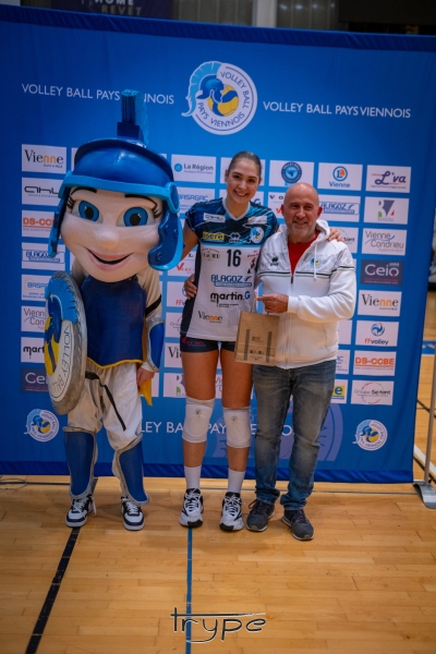 2024-12-07-22h49m02s-0166-DSC_4451