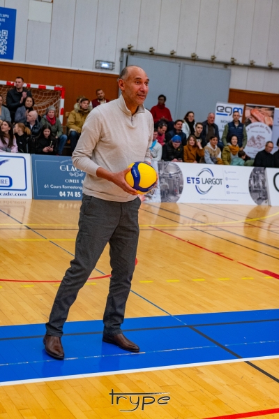 2025-01-11-21h30m58s-0109-TRY_3287