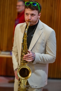 2025-03-13-19h21m42s-0114-DSC_6371