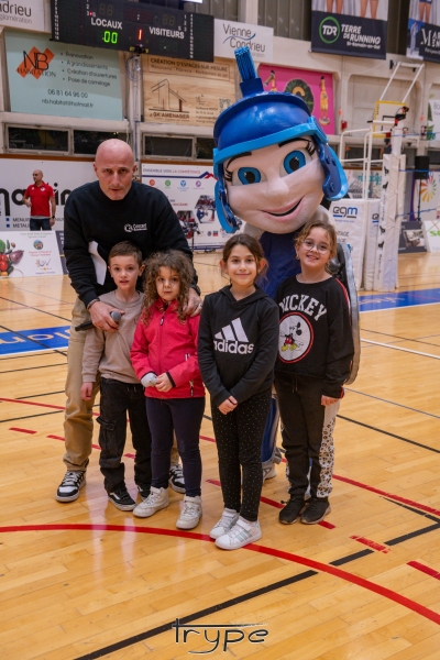 20251118-20h27m22s-TRY_7355