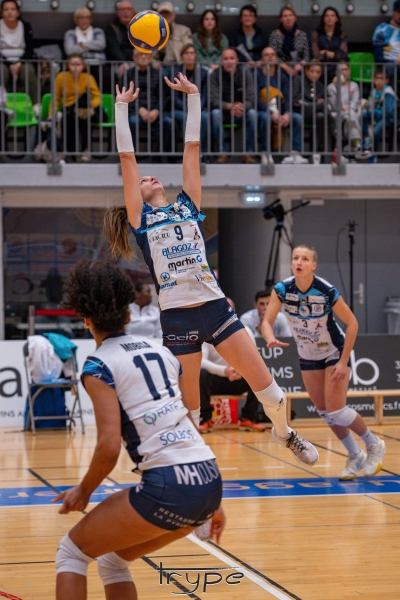 20251118-20h33m08s-TRY_8251